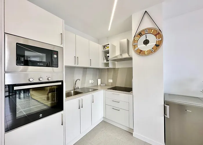 Torres De Yomely - M13e *