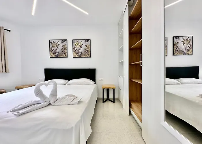 Torres De Yomely - M13e *